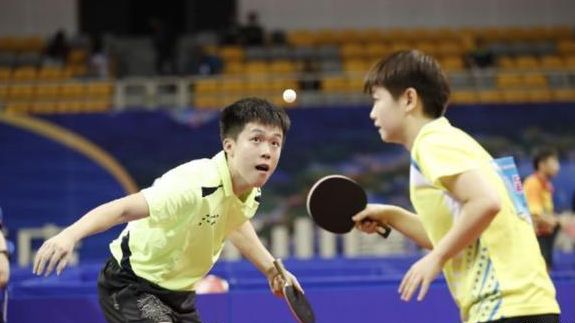 在整个交流 在整个交流