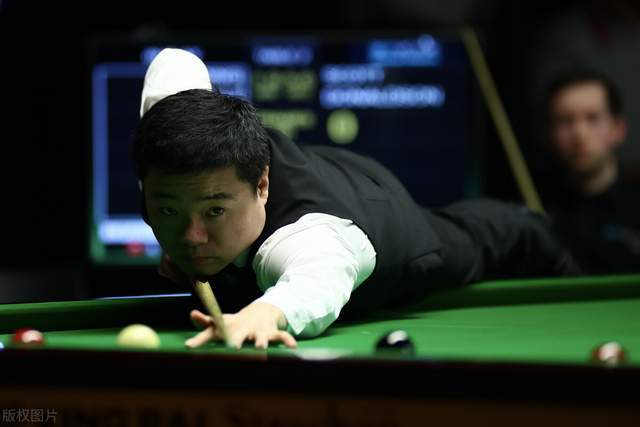 有轻微越位 有轻微越位