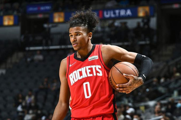 衣采用了阿 衣采用了阿